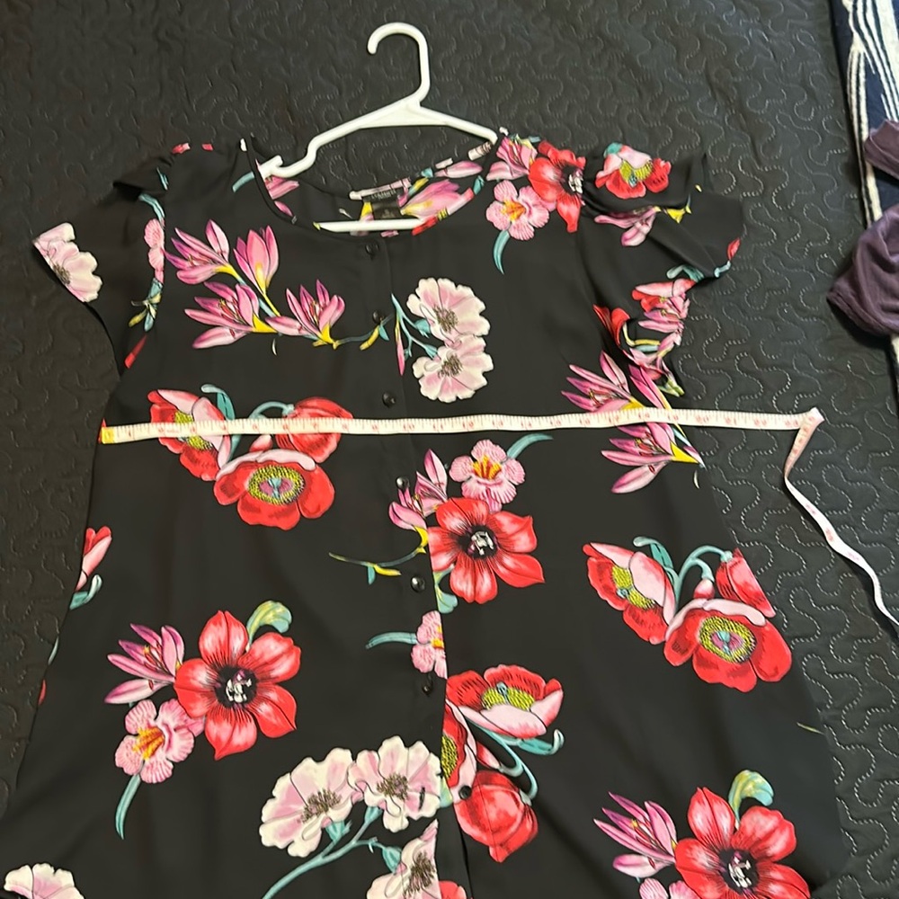 Xl Ann Taylor Factory floral top